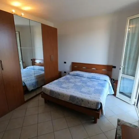 Il Vecchio Casale Apartment *