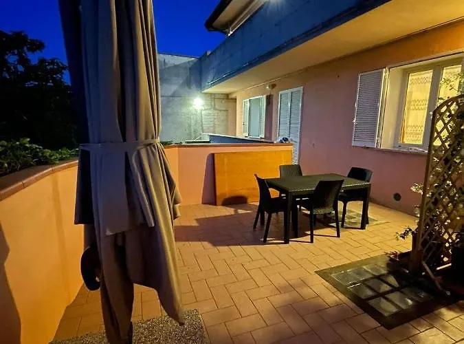 Il Vecchio Casale Апартаменты Порт-Аццурро