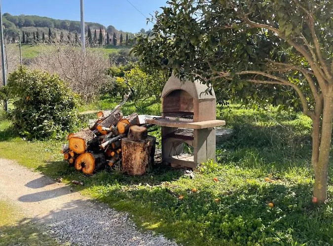 Il Vecchio Casale Apartment *